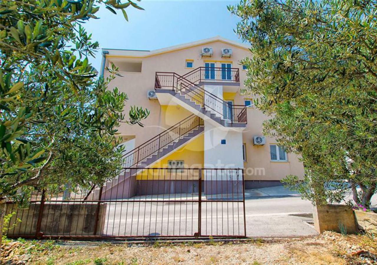 Apartments Iva Rogoznica  Exterior photo